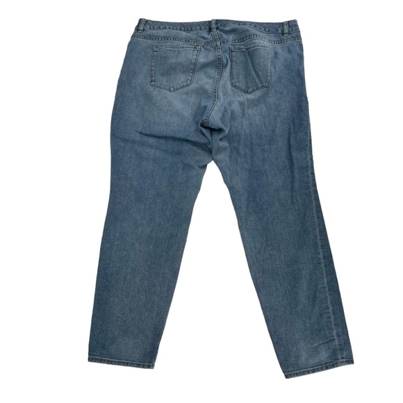 Old Navy Distressed Patchwork Jeans Size 20 Plus Women's - Picture 3 of 5